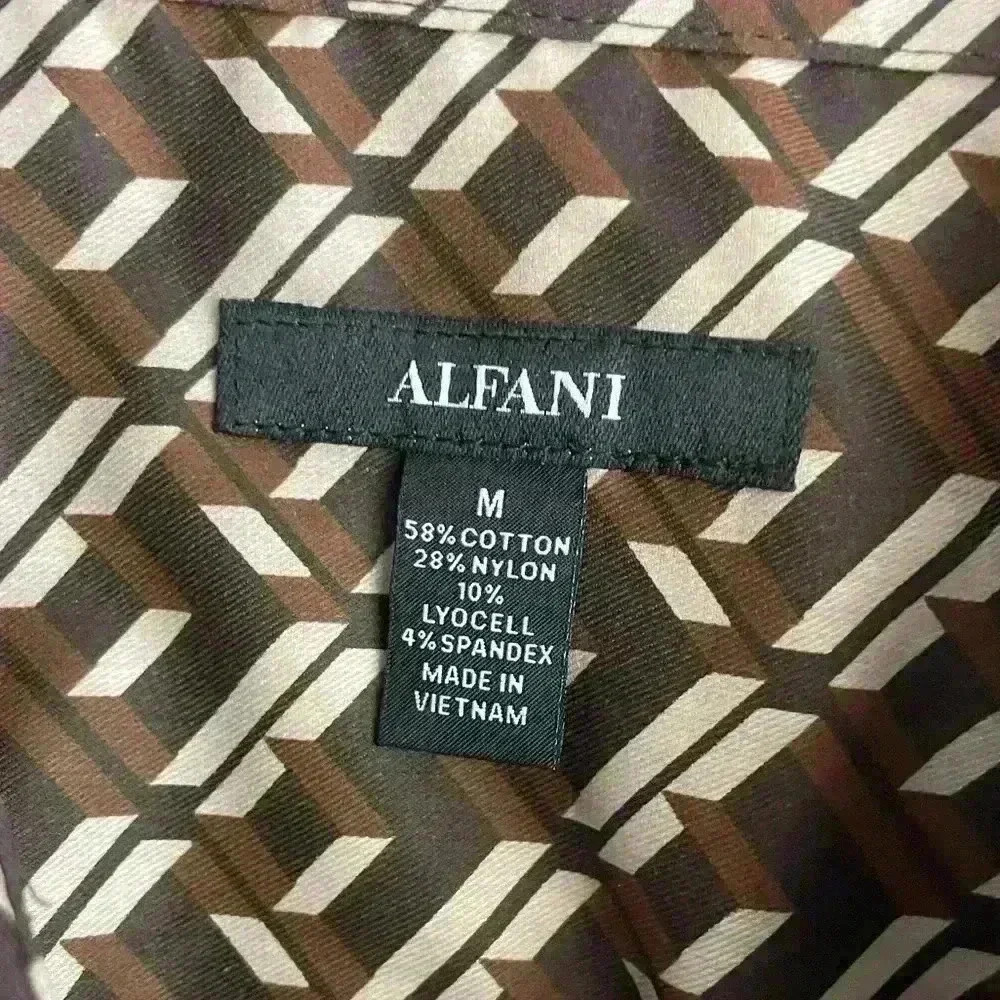 NWT Alfani Short Sleeve Men's Geometric-Print Shirt Size M - Picture 5 of 8
